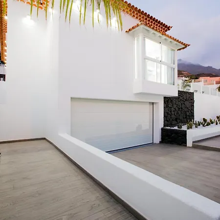 Elite Your Private Haven With Heated Pool * 阿德耶