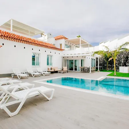 Elite: Your Private Haven Of Prestige Vakantiehuis Costa Adeje (Tenerife)