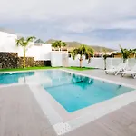 Elite: Your Private Haven Of Prestige Casa de Férias