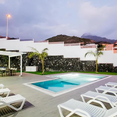 Ferienhaus Elite: Your Private Haven Of Prestige Costa Adeje (Tenerife)