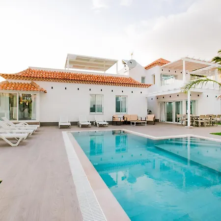 Casa de Férias Elite: Your Private Haven Of Prestige Costa Adeje (Tenerife)
