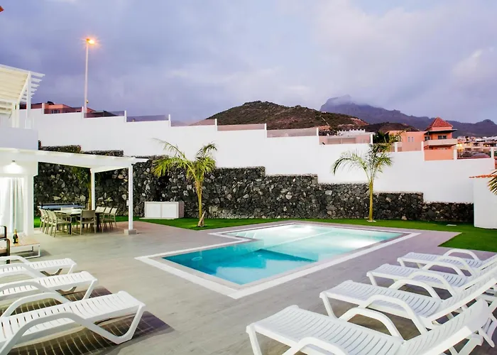 Feriehus Elite: Your Private Haven Of Prestige Costa Adeje (Tenerife)