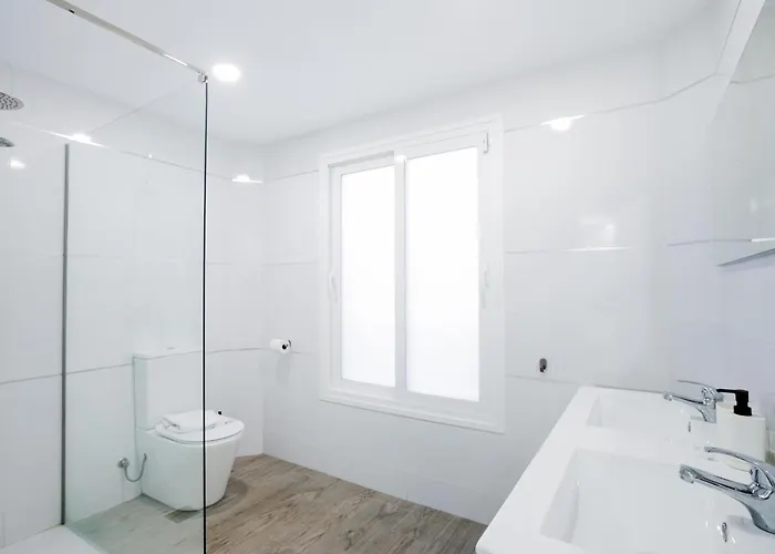 Elite: Your Private Haven Of Prestige Feriehus Costa Adeje (Tenerife)