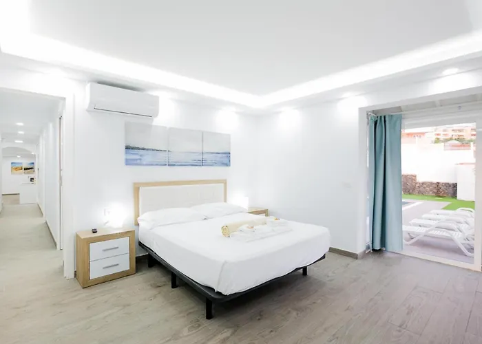 Elite: Your Private Haven Of Prestige * Costa Adeje (Tenerife)