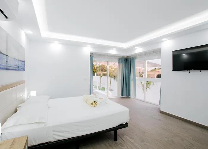 Elite: Your Private Haven Of Prestige Сasa de vacaciones