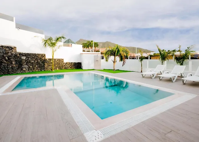 Elite: Your Private Haven Of Prestige Сasa de vacaciones